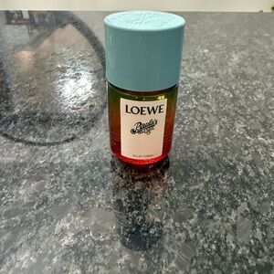 NWOT Loewe Paula's Ibiza Eau de Toilette with Blue and Red Gradient